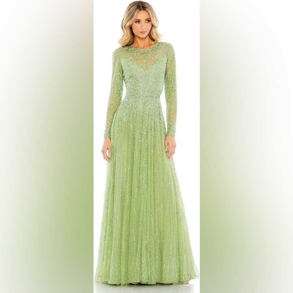Mac Duggal Elegant Green Evening Gown